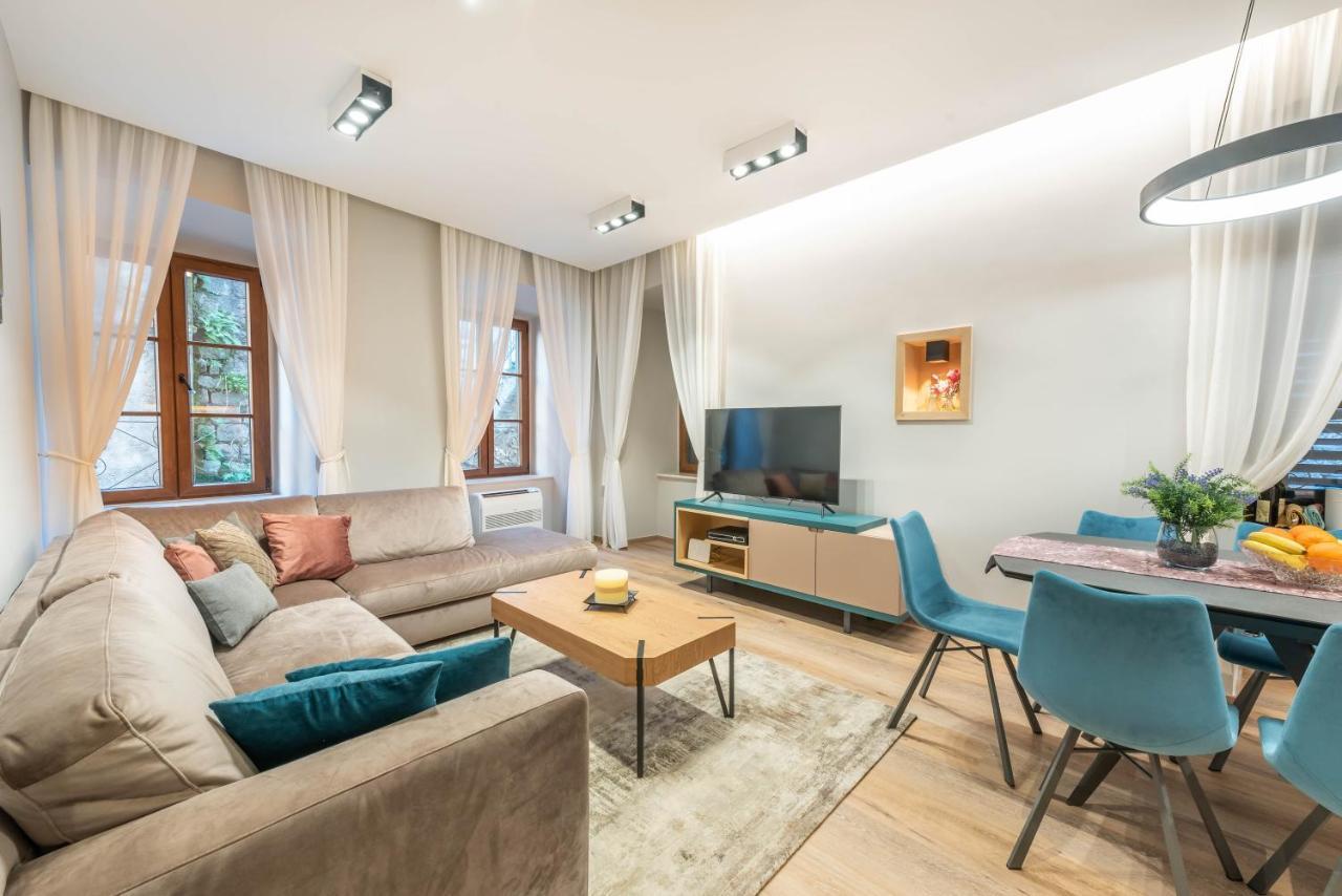 Sasha Di Cattaro - Old Town Lux Apartment Exterior foto