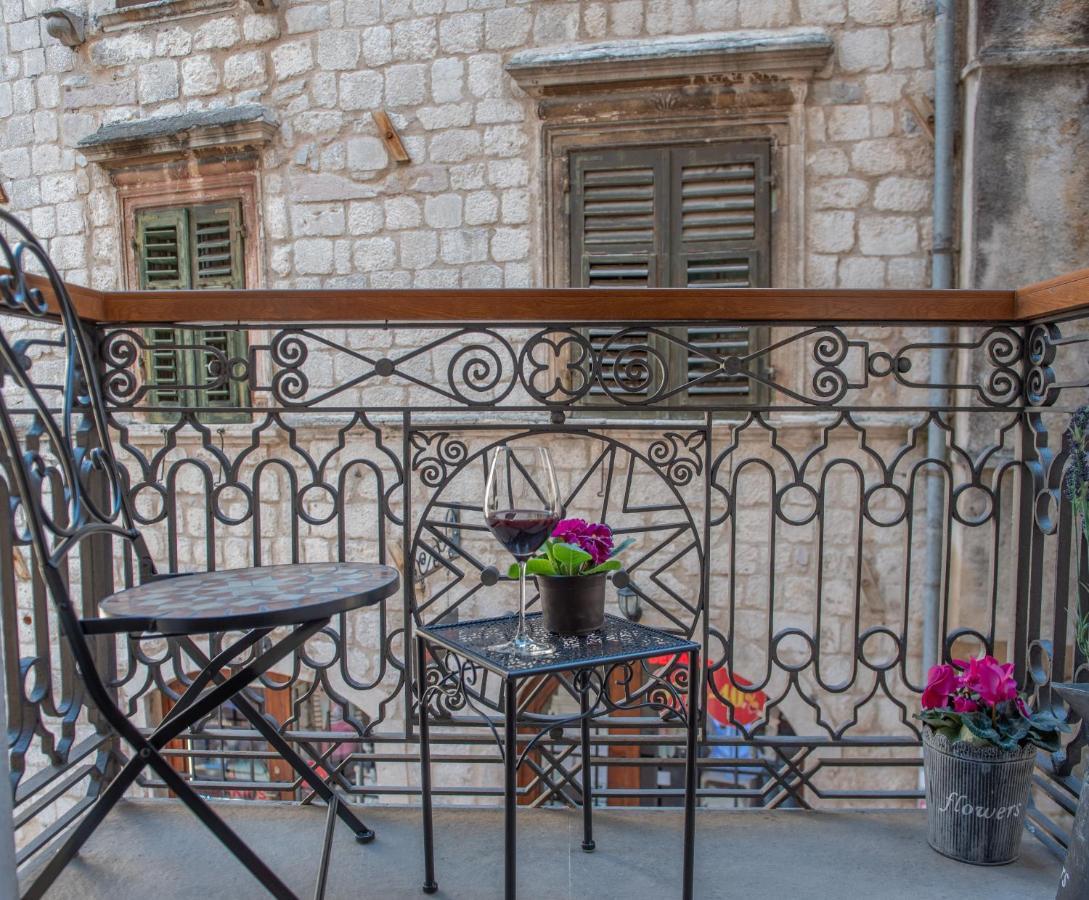 Sasha Di Cattaro - Old Town Lux Apartment Exterior foto